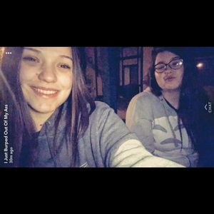 Meet your Posher, Brittney